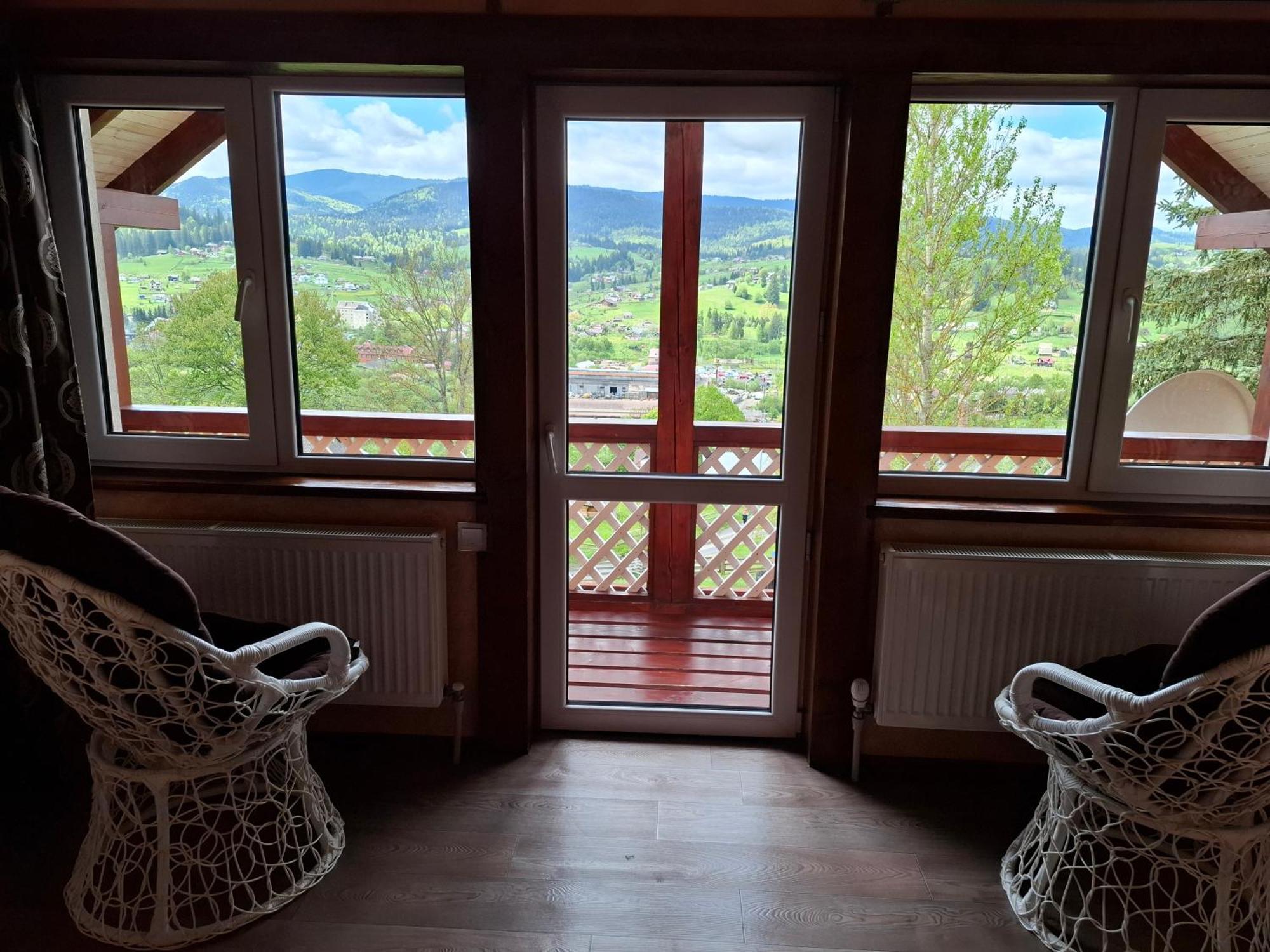 Zatyshok V Karpatah 2 Appartement Vorochta Buitenkant foto
